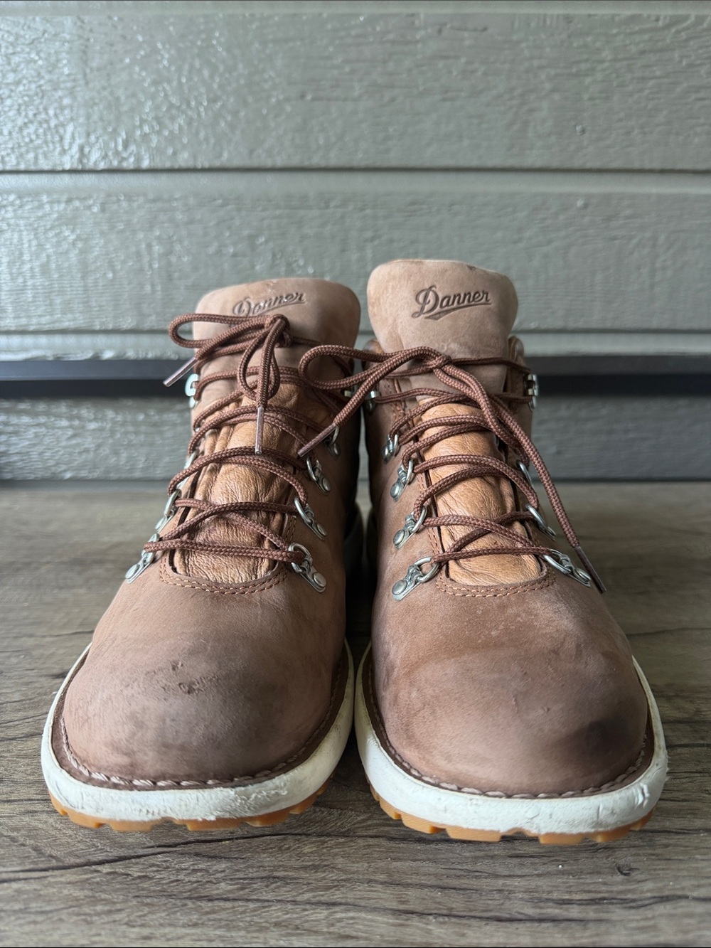 Dancer Men's Brown Leather Hiking Boots - Durable Lace-Up Trail Shoes - Picture 4 of 12